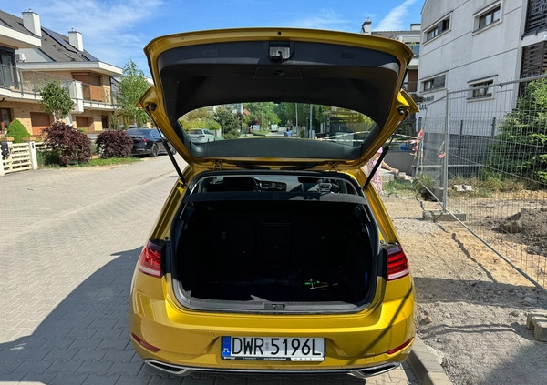 Volkswagen Golf cena 67000 przebieg: 115000, rok produkcji 2017 z Wrocław małe 79